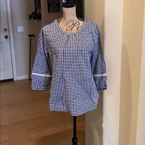 Van Heusen black and white checkered top